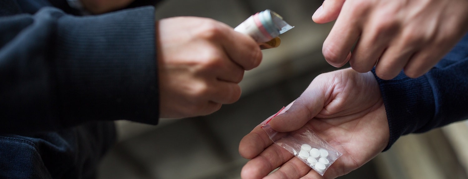 Compare Rehab UK | Substance Dependence Explained: Addiction vs Drug Abuse