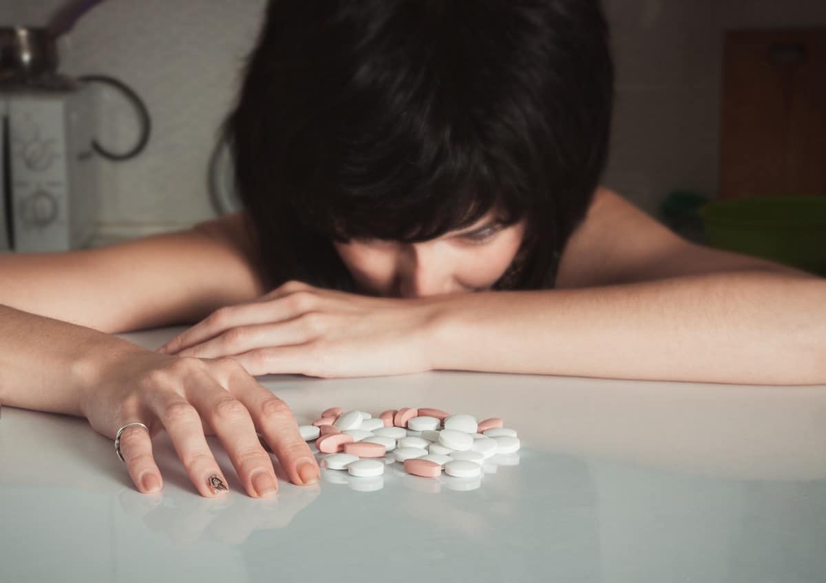 Compare Rehab UK|LSD Addiction & Abuse, Symptoms & Treatment