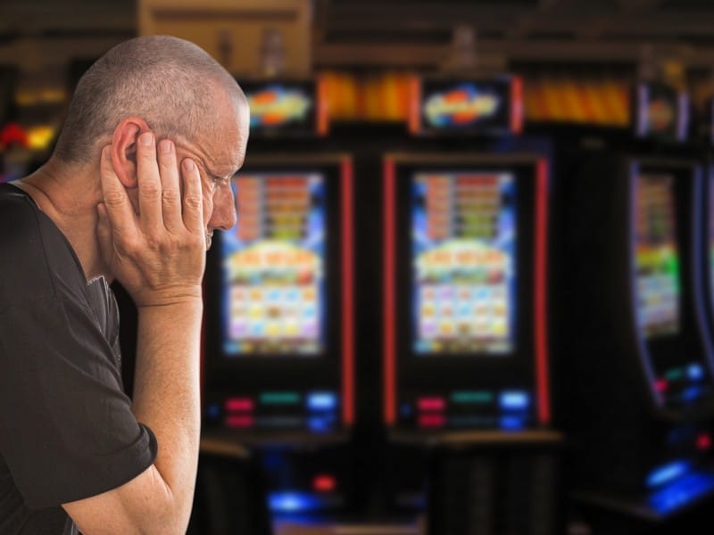 Compare Rehab UK|Signs of Gambling Addiction