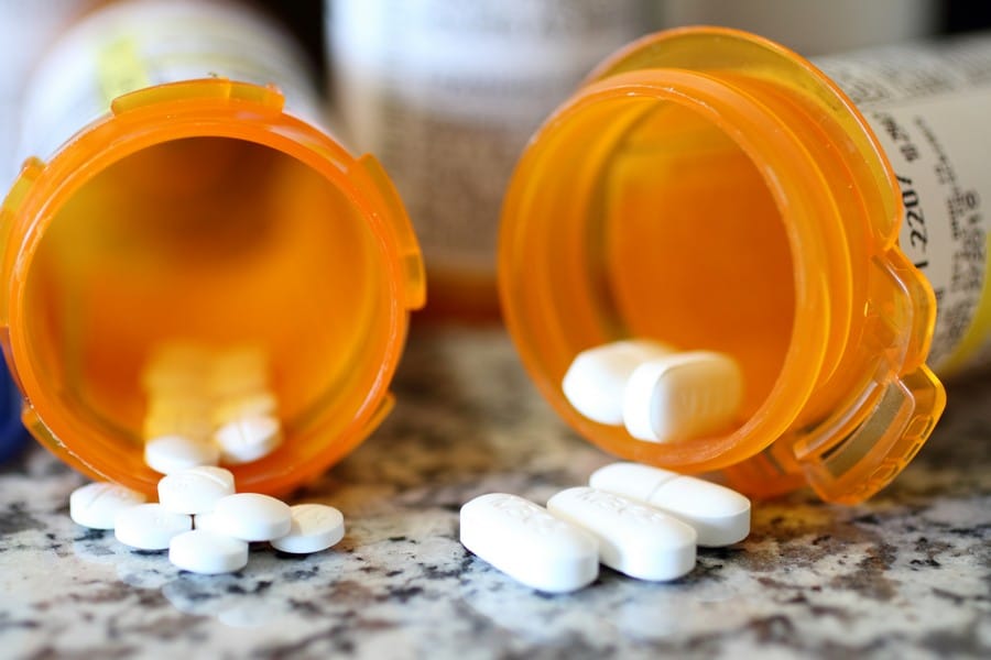 Compare Rehab UK | Oxycontin Addiction, Opiate Abuse, Symptoms & Treatment