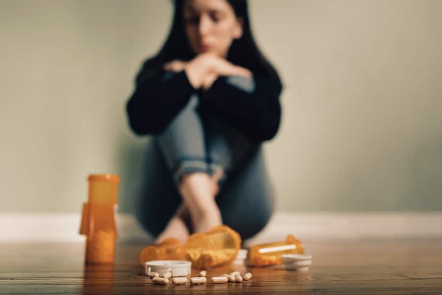 Compare Rehab UK|Oxycontin Addiction, Opiate Abuse, Symptoms & Treatment